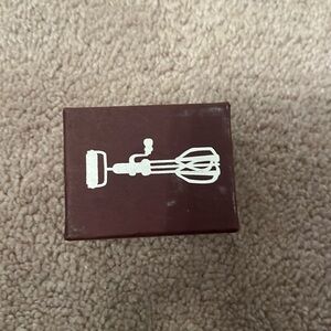 Vilmain New in Box Metal Recipe Holder